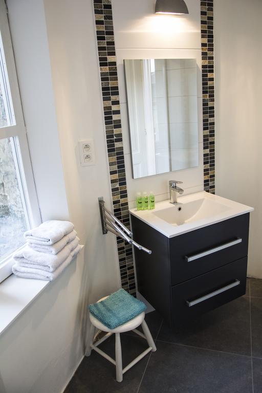 Entre Deux Pays Apartments Spa Bilik gambar