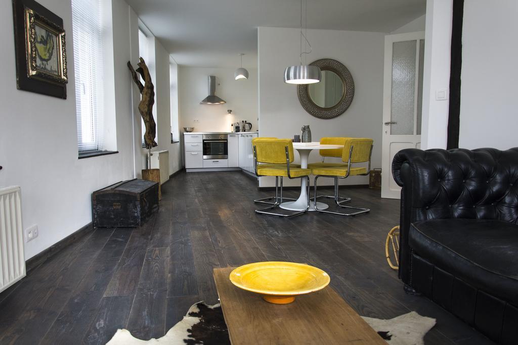 Entre Deux Pays Apartments Spa Bilik gambar